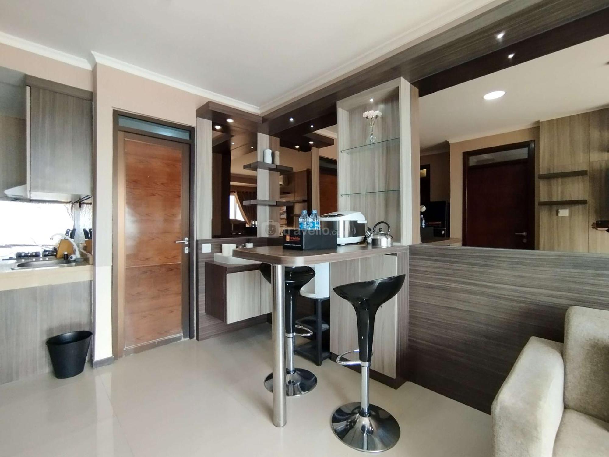 Strategic And Comfortable 2br At Gateway Pasteur By Travelio Apartemen *