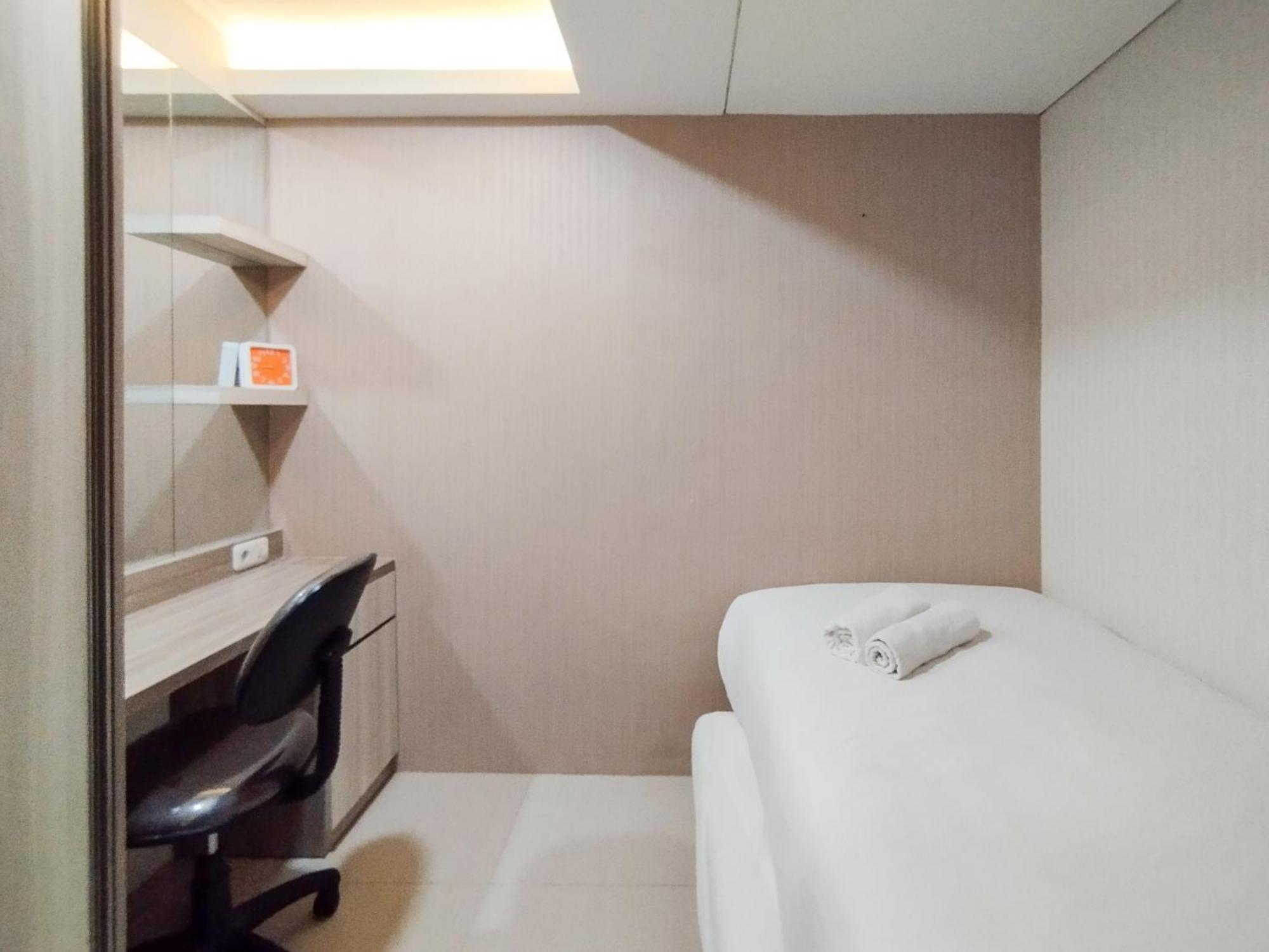Strategic And Comfortable 2br At Gateway Pasteur By Travelio